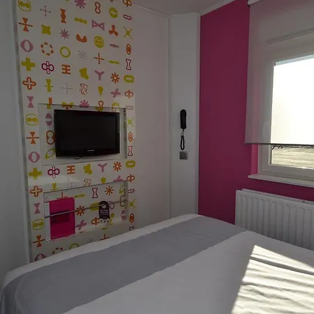 Akena La Louviere 2* Houdeng-Goegnies
